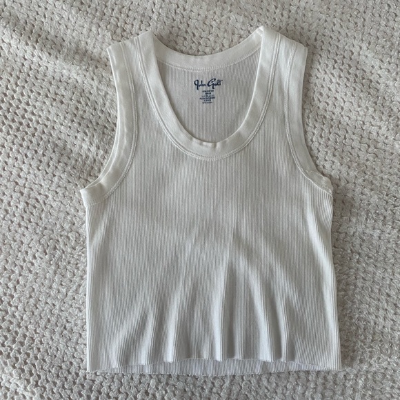 Brandy Melville Tops - Brandy Melville White tank top
